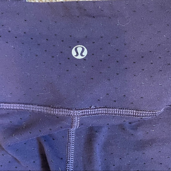 Lululemon purple leggings - Picture 3 of 5